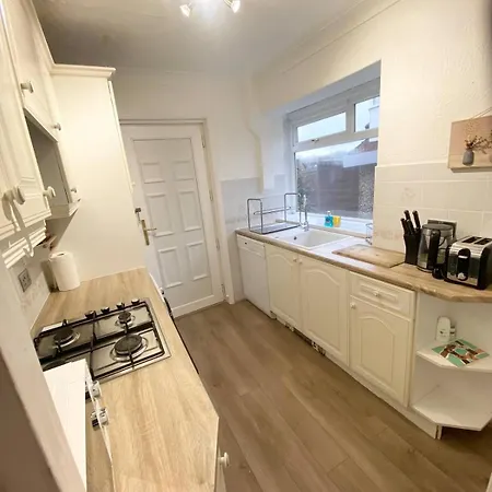 Apartamento Comfy 4 Bedroom House Leeds (West Yorkshire)