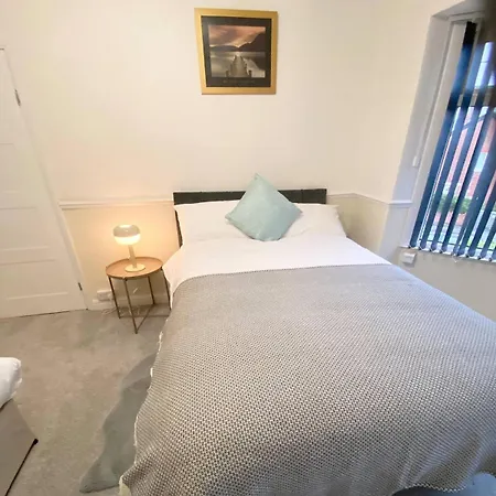 Apartamento Comfy 4 Bedroom House